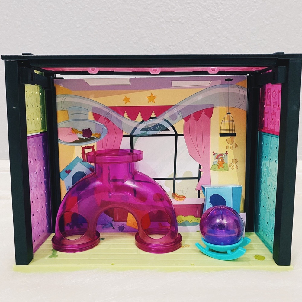 Littlest Pet Shop Pet-acular Fun Room Style Set